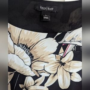 White house black market floral dress with 3/4 sleeves